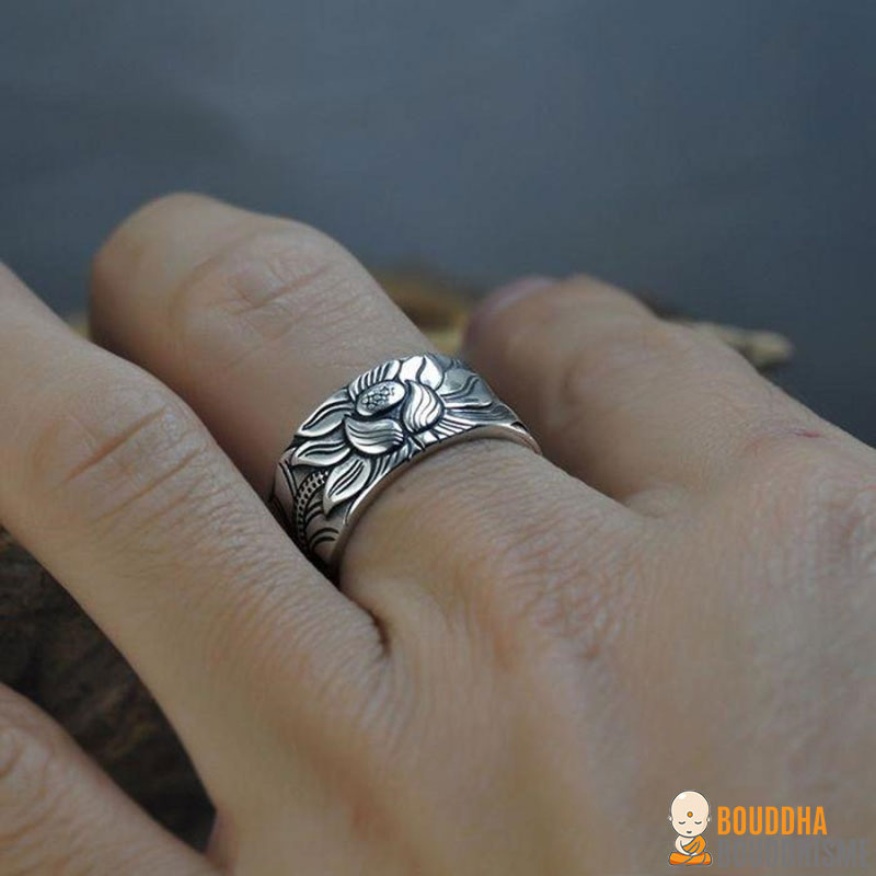 Bague "Sutra du Lotus" en Argent 999