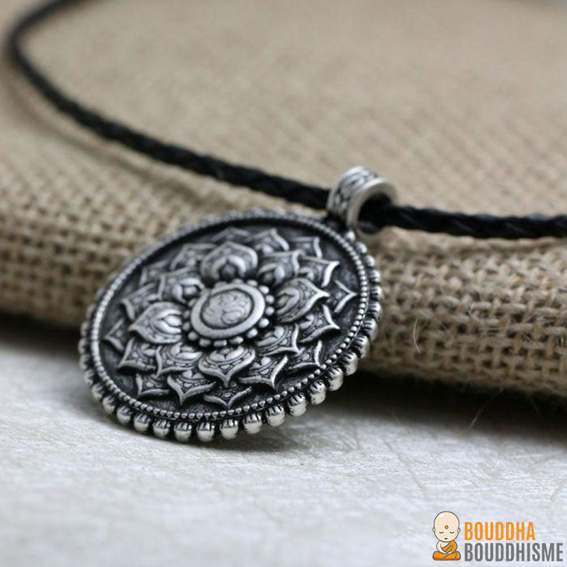 Collier Mandala "Om & Lotus" Argent Antique