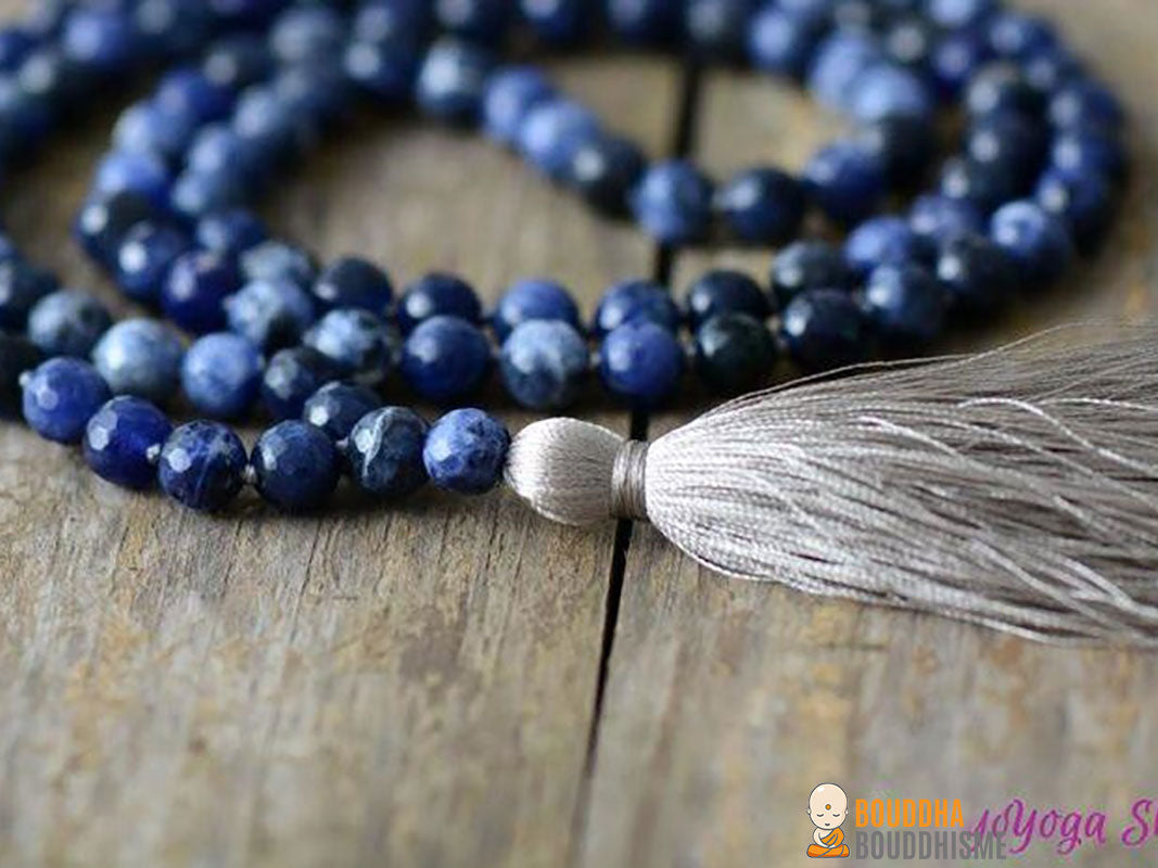 Collier Mala Pompon "Sérénité" en Sodalite Naturelle