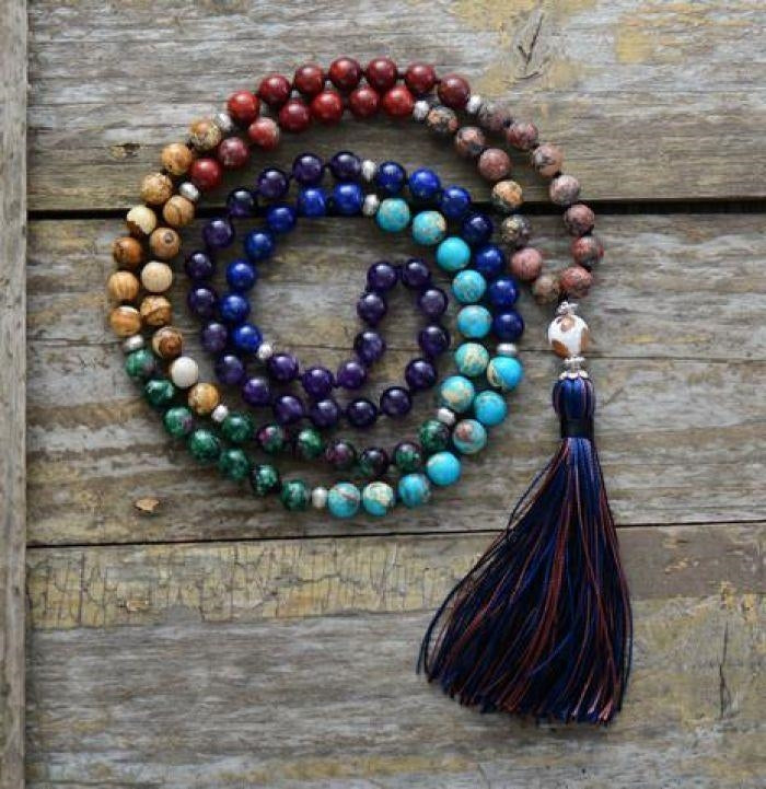 Collier Mala Pompon "Equilibre des 7 Chakras" en Pierres Naturelles