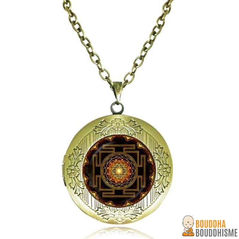 Collier & Médaillon Sacré Sri Yantra