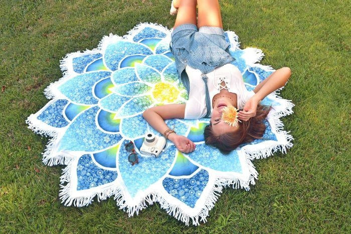 Toile Mandala "Fleur Lumineuse" - 2 couleurs disponibles