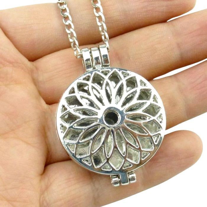 Pendentif "Fleur de Lotus" diffuseur d'Huile Essentielle