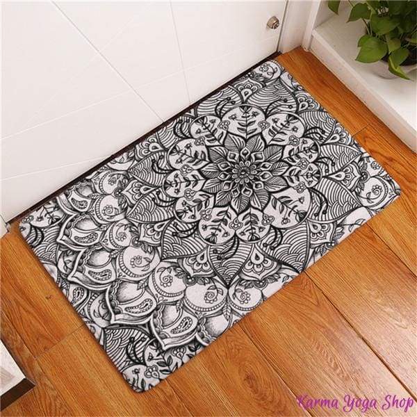 Tapis Antidérapant Mandala Artistique - 11 couleurs disponibles